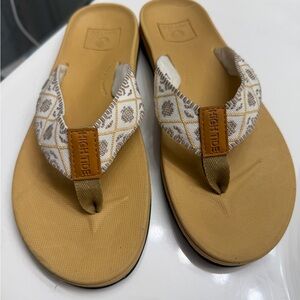 Women's Tan Sandals